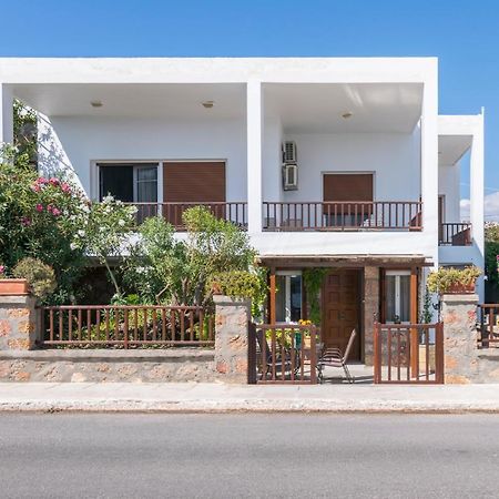 Kourita Garden Apartment With Sea View Near To The Port Of Milos آداماس المظهر الخارجي الصورة